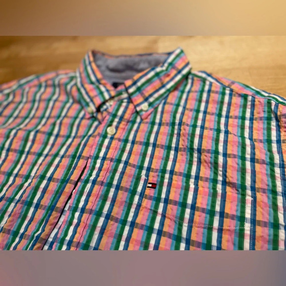 Tommy Hilfiger Short Sleeve Button Down Seersucker Colorful Shirt Size Large EUC - Picture 1 of 13
